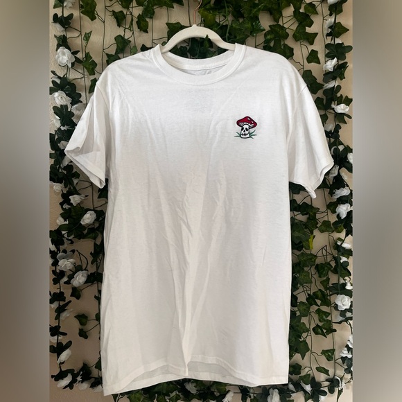 WHITE MUSHROOM TEE - Picture 3 of 4